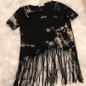💜fun fringe top